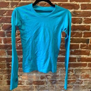 Lululemon LS swiftly robin blue sz 4